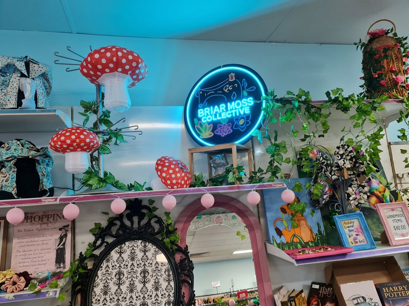 Roberto Santoro – Custom Logo Neon Sign with UV Print
